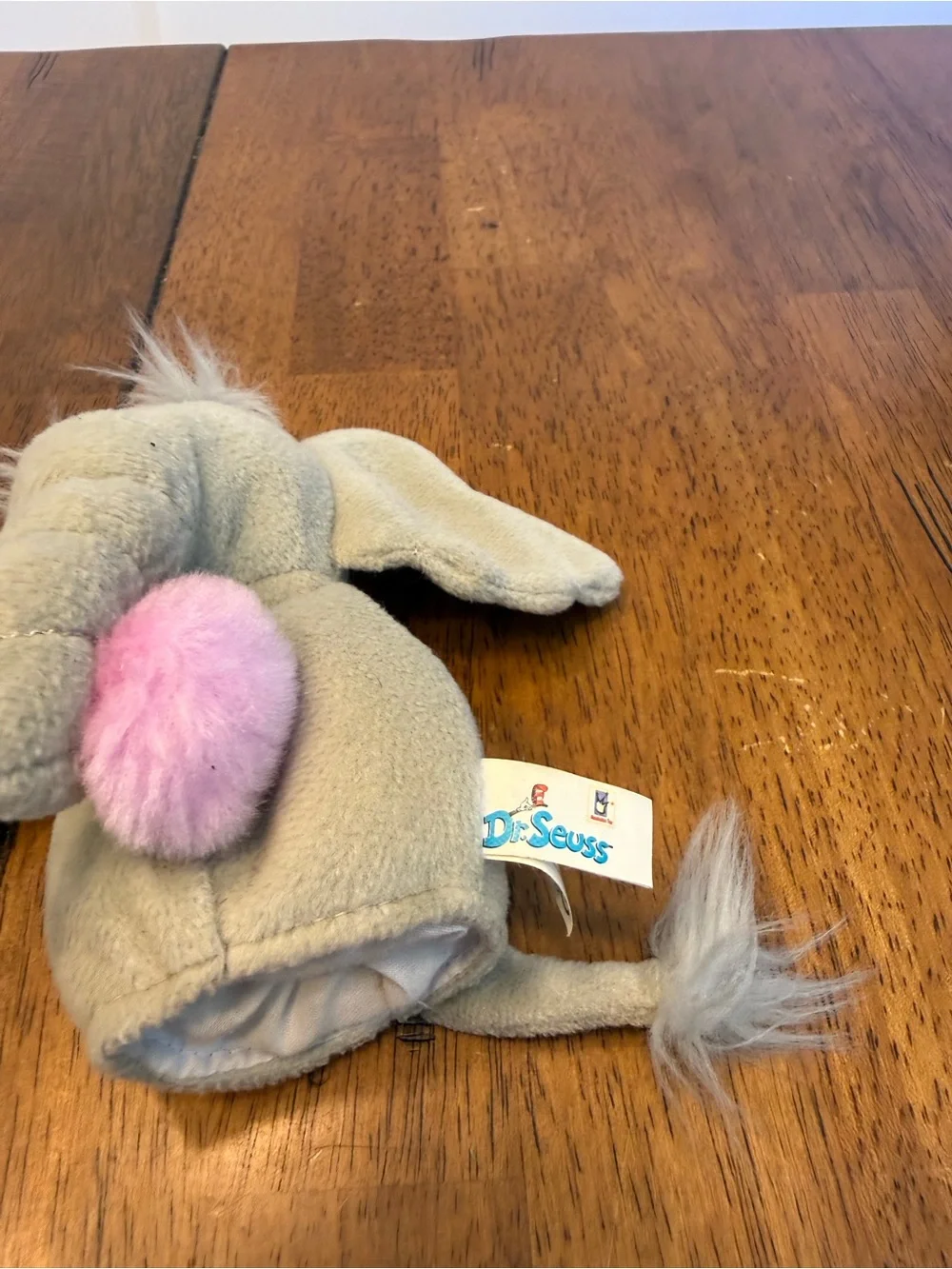 Dr.Sue’s Horton Hears a Who finger puppet